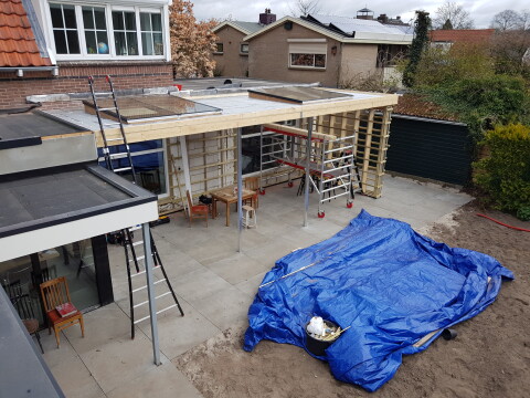Morderne particuliere veranda dakwerk